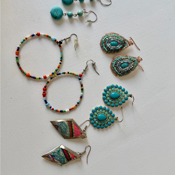 Beach Inspired  Multi-Color Earring Set - Picture 4 of 5